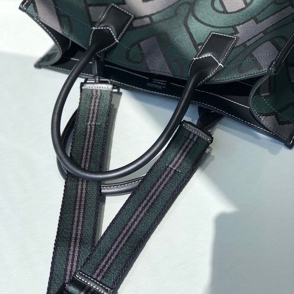 Burberry Handbag - Picture 5 of 9